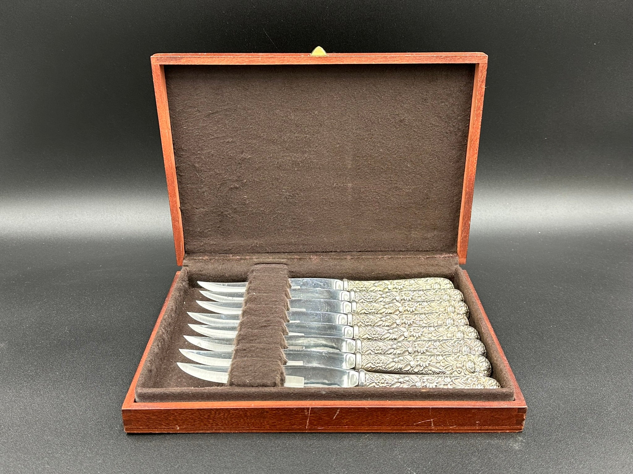 Boxed Set of 8 Sterling Silver Steak Knives Repousse by S. Kirk
