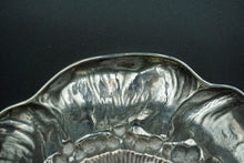 Load image into Gallery viewer, Sterling Silver Poppy Motif Candy Dish Set