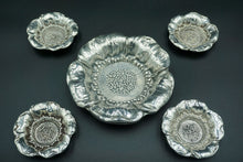 Load image into Gallery viewer, Sterling Silver Poppy Motif Candy Dish Set