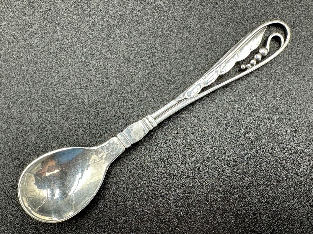 Georg Jensen Sterling Silver set of 4 Demitasse Spoons #42