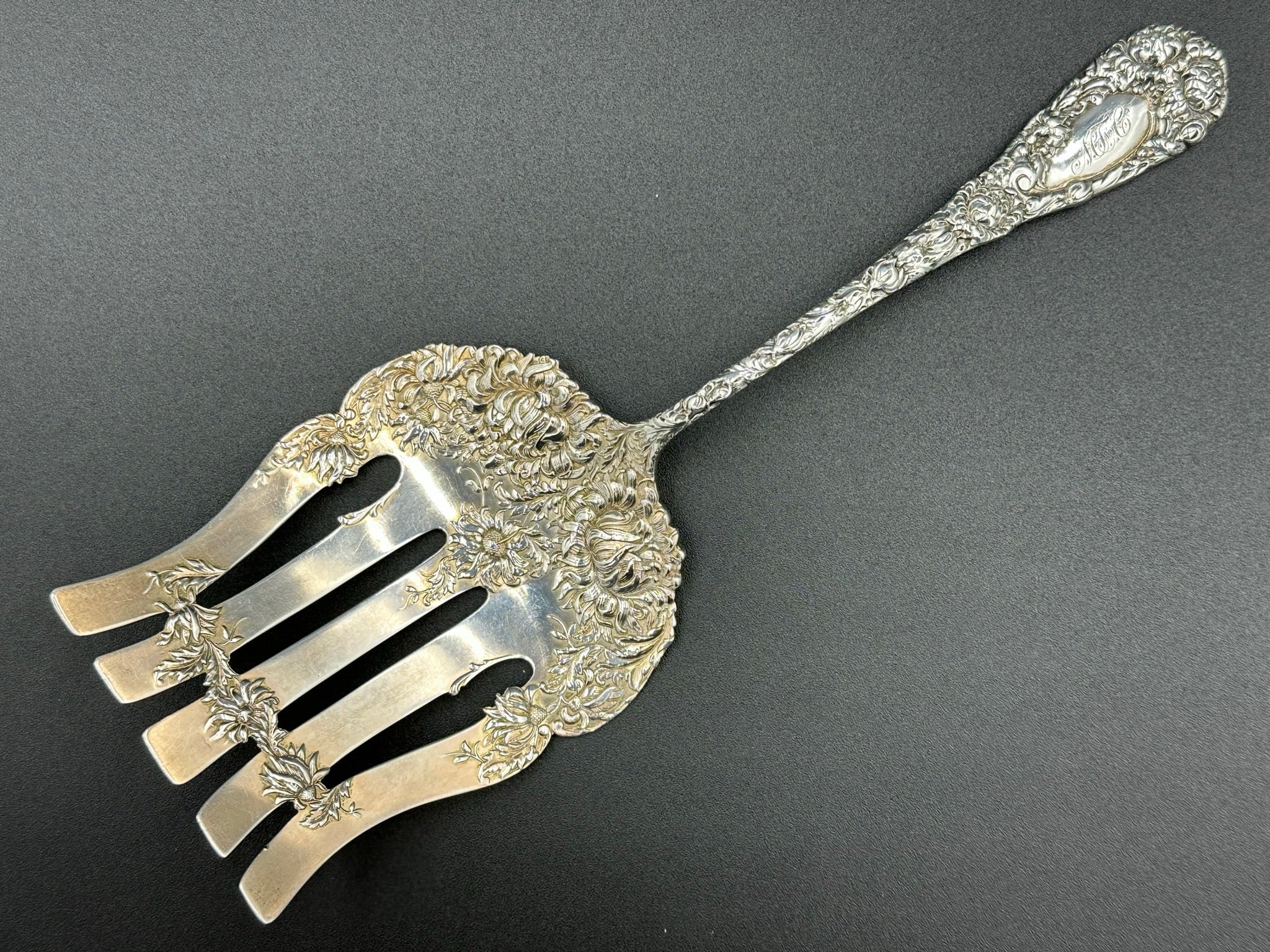 Chrysanthemum by Durgin Sterling Silver Asparagus Server