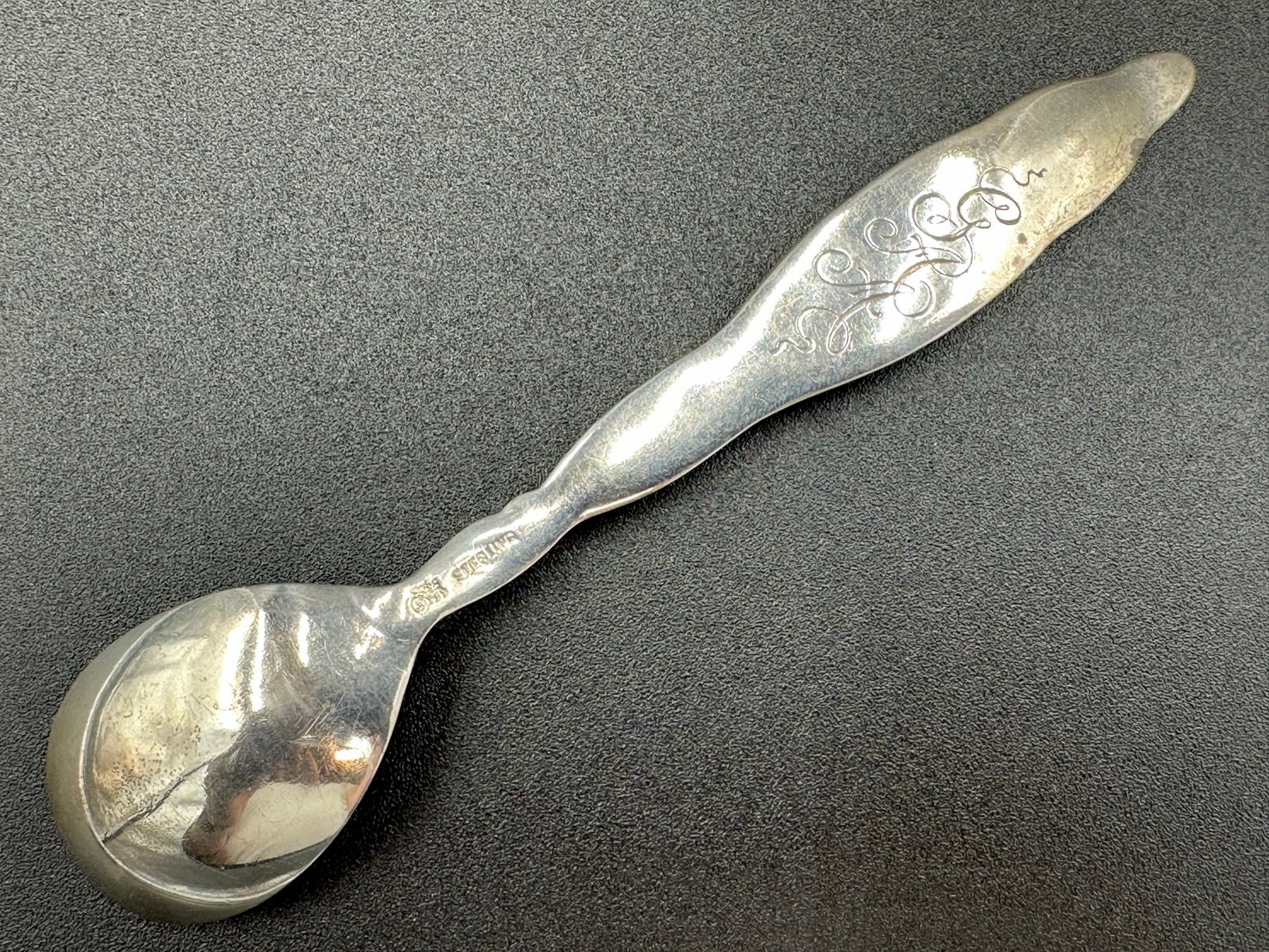 Great Old Sterling Silver Souvenir Spoon Lightly Gilded Bowl store Watson Lily April