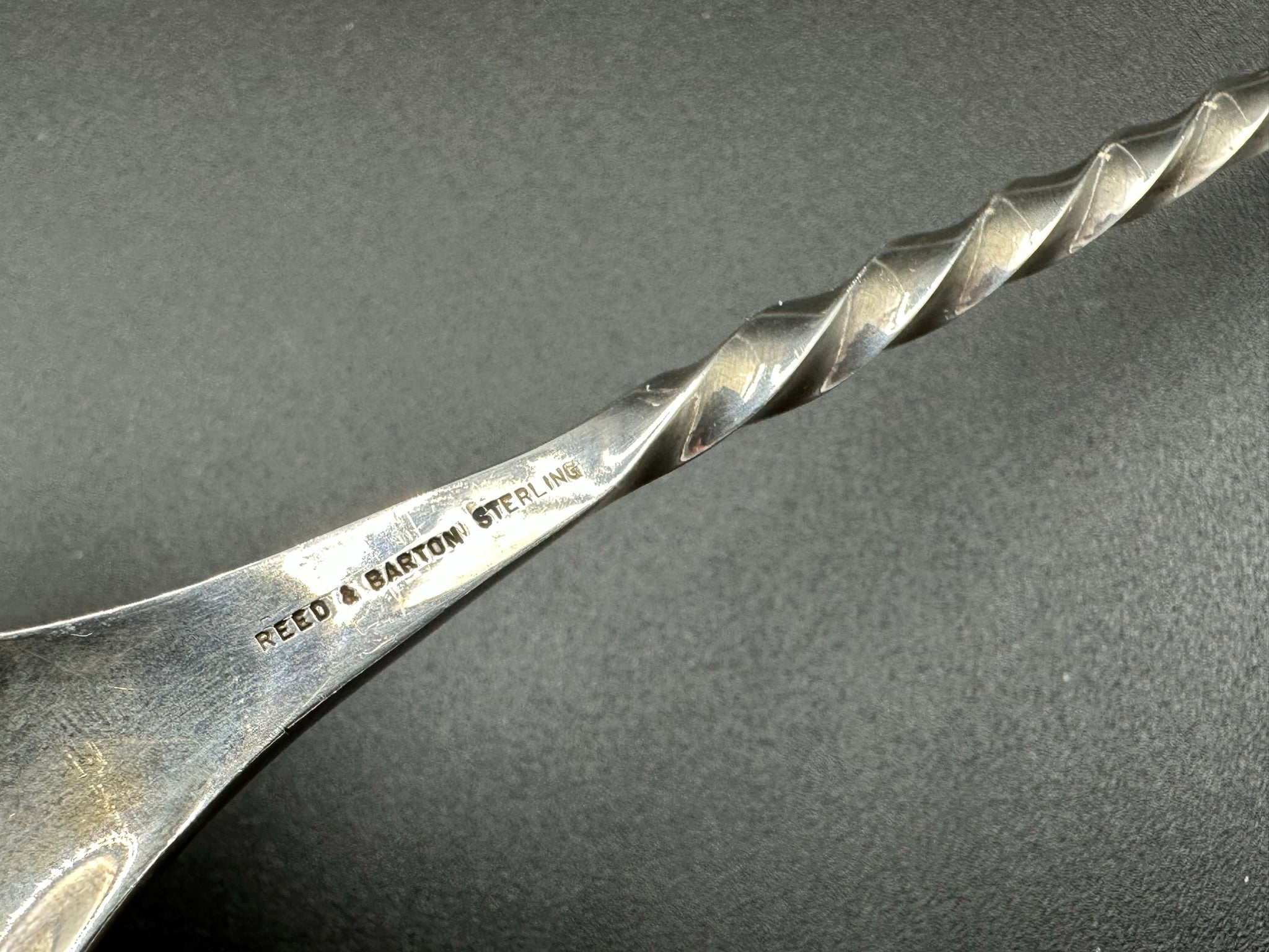 【Reed & Barton】 【純銀ハンドル】バターナイフ Francis I Reed & Barton】 【純銀ハンドル】バターナイフ Francis I