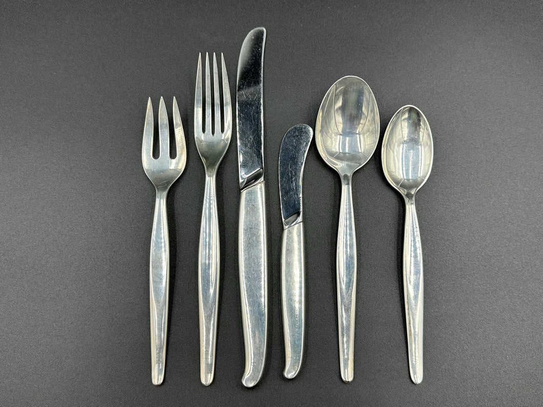 Contour by Towle Set of Sterling Silver Flatware 85 Pieces